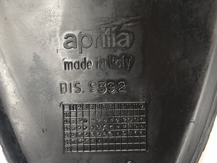 Aprilia RS 125 Extrema [1994] - Radiatorgrill foran i midten