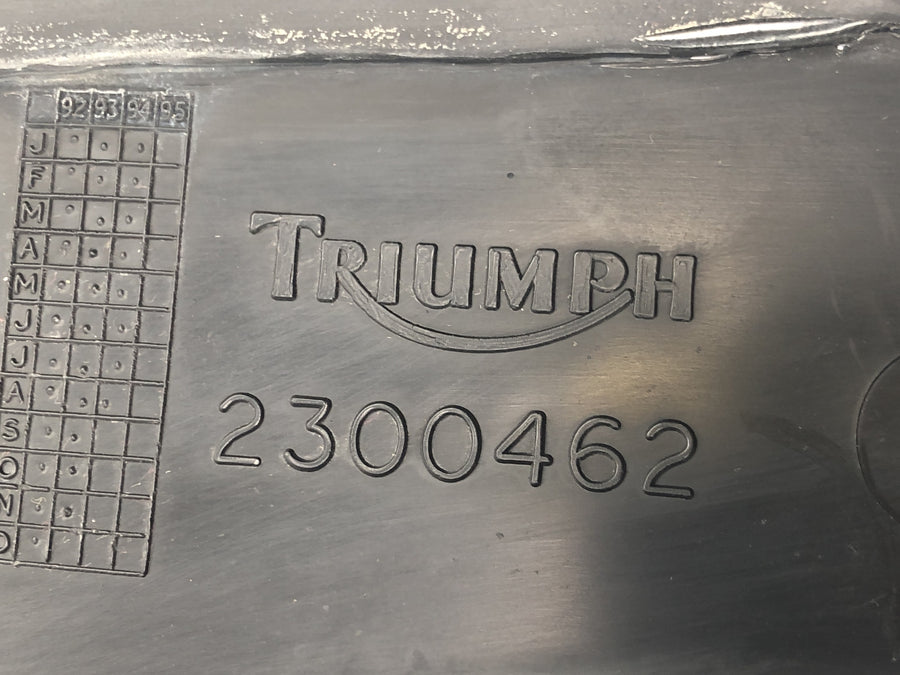 Triumph Daytona 900 T300D [1996] - Innerpanel til cockpitdeksel foran