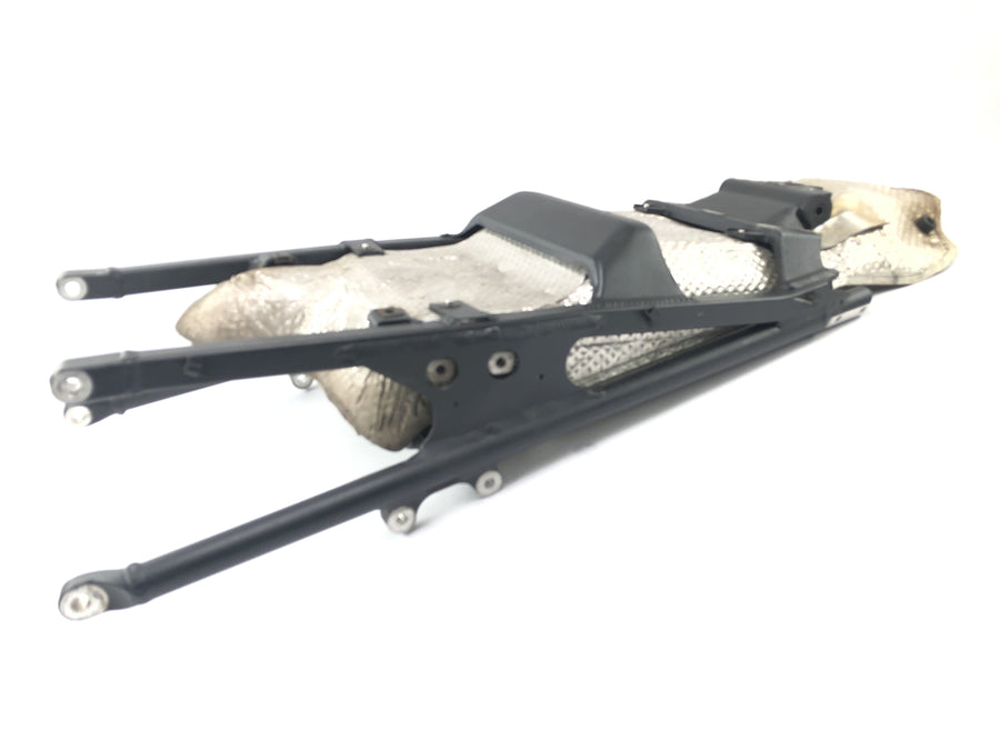 Triumph Sprint ST 1050 [2005] - Bakramme med varmebeskyttelse