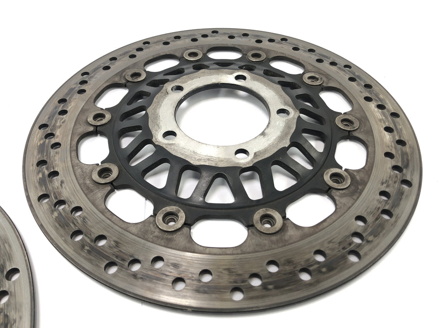 Triumph Daytona 955i T595N [2003] - bremseskive foran høyre og venstre 3,9mm