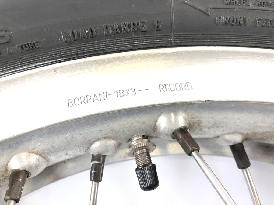 Moto Guzzi V7 Special [1971] - Eikerhjul på bakhjul Borrani 18x3