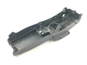 Yamaha MT07 RM04 [2014] - Bakre understruktur indre panel bakre verktøyrom