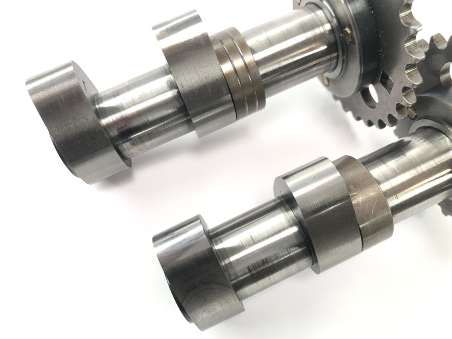 Aprilia RSV 1000 RP Mille [2001] - Kamakselsett foran eksoskamaksel og inntakskamaksel fremre sylinder