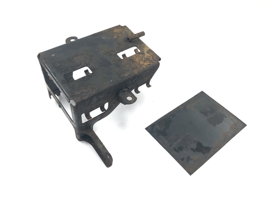 BMW R 100 GS 247E [1991] - Batteriboksholder batteriholder holderplate