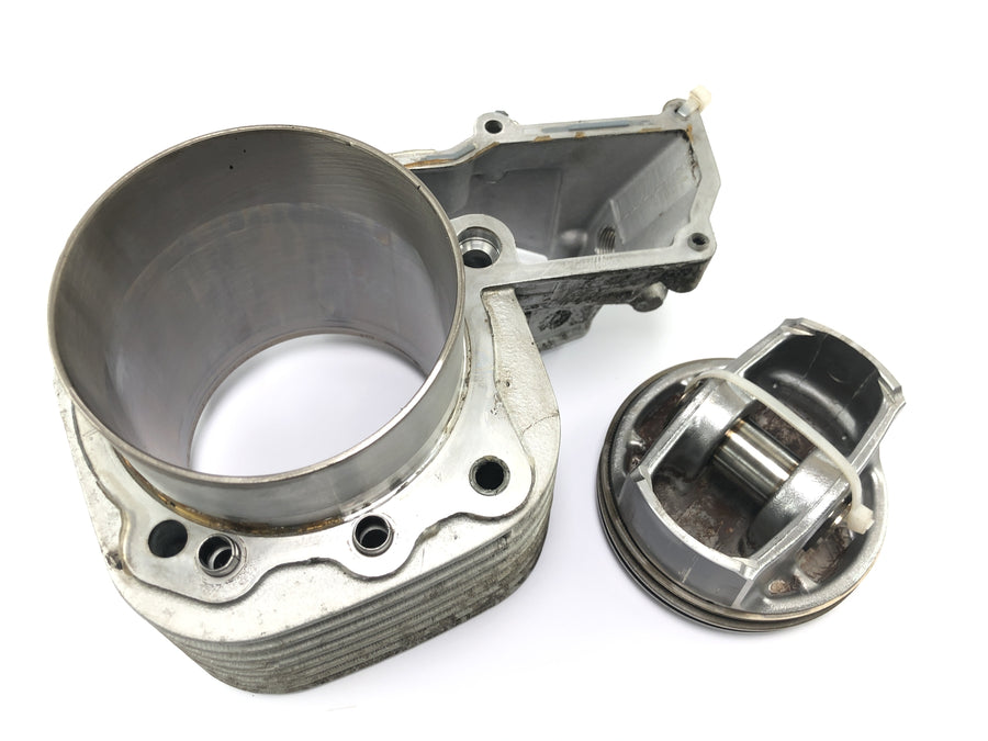 BMW R 1200 R R1ST [2008] - sylinder med stempel til høyre