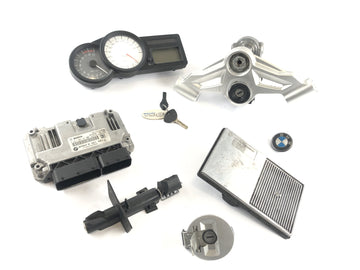 BMW K 1300 S K12S [2010] - Låsesmed Zündchlos CDI Tank Lock for Gabelbrücke over Tacho Cockpit ECU