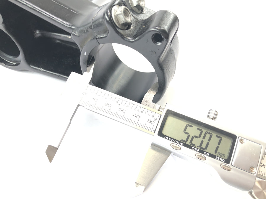Aprilia RST 1000 Futura [2002] - Fork Bridge nedenfor