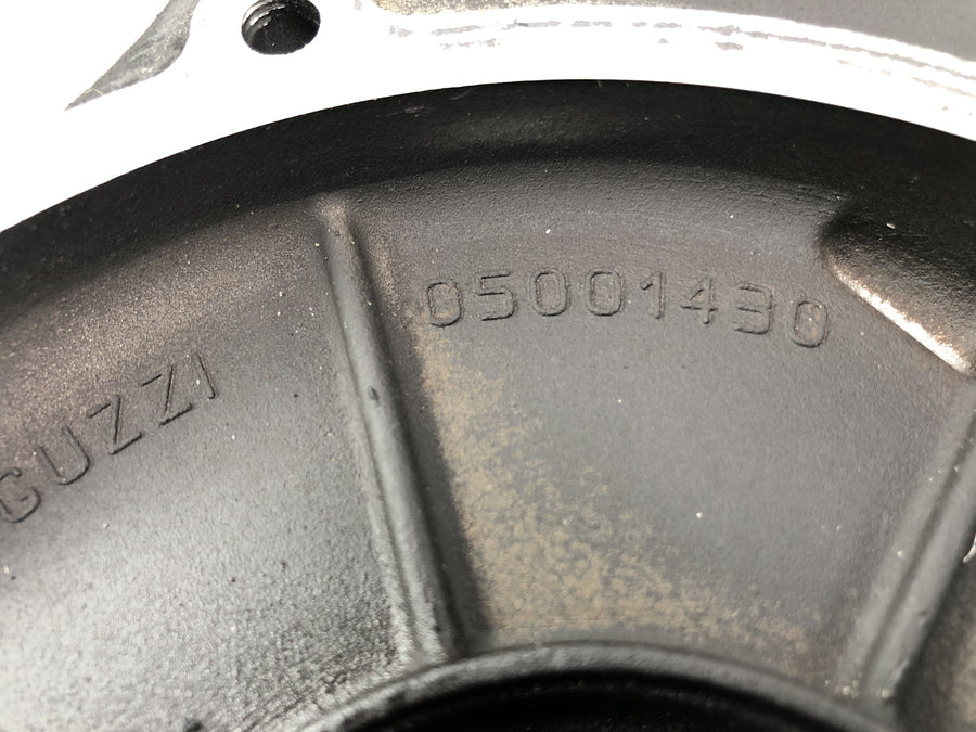 Moto Guzzi Stelvio 1200 4V [2009] - Fore -head dekker motor lid