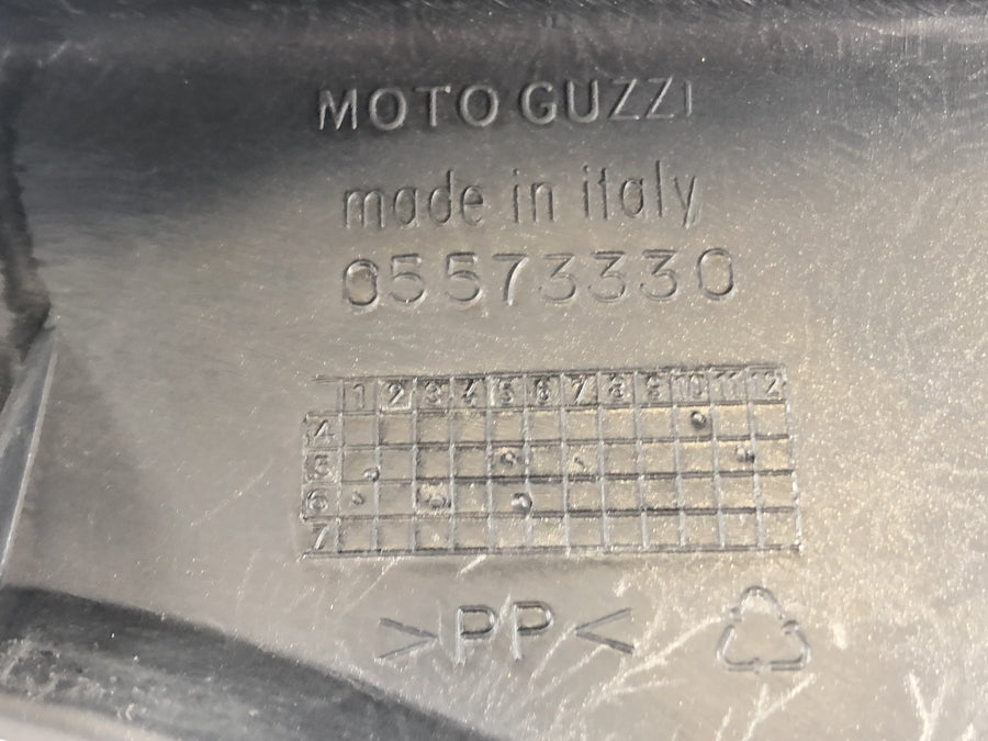 Moto Guzzi Norge 1200 [2006] - Bakre kledning til venstre kledning
