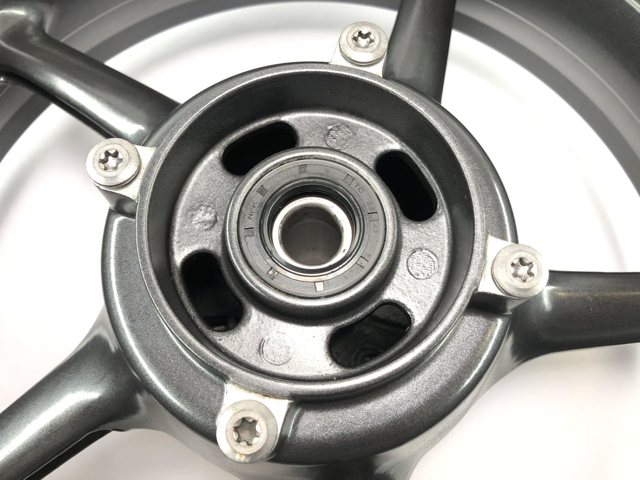 Triumph Street Triple R 675 D67LD [2010] - Hinterrad Rim Wheel Rad Dekk 5.5x17 "