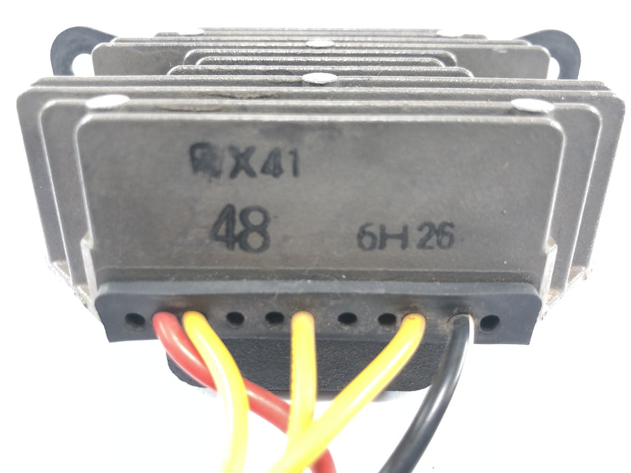 KTM 640 Adventure LC4 [2001] - Spenningsregulator likeretterregulator