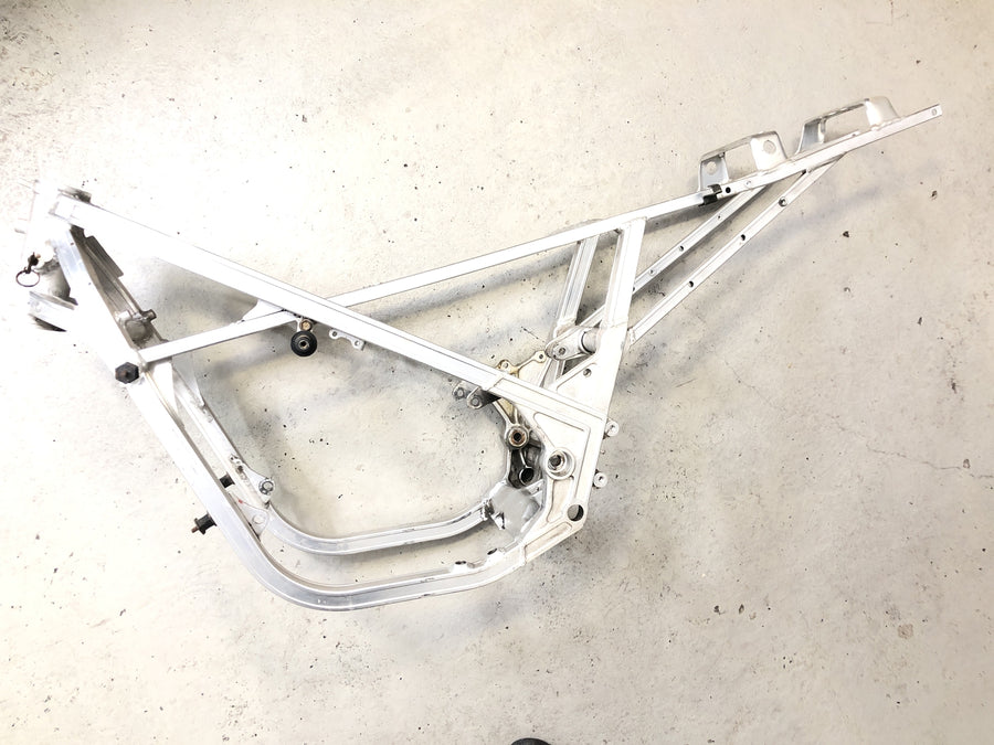 Suzuki RG 250 Gamma GJ21D [1987] - Ramme hovedramme uten papirer