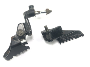 Honda NX 650 Dominator RD02 [1994] - Fotstøtter Førerfotstøtter venstre og høyre par - 0