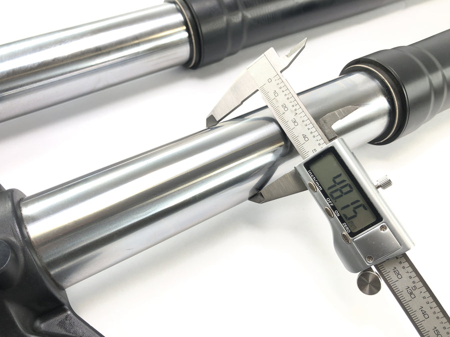 KTM 690 SM Prestige [2007] - Fork Telegabel med Axis