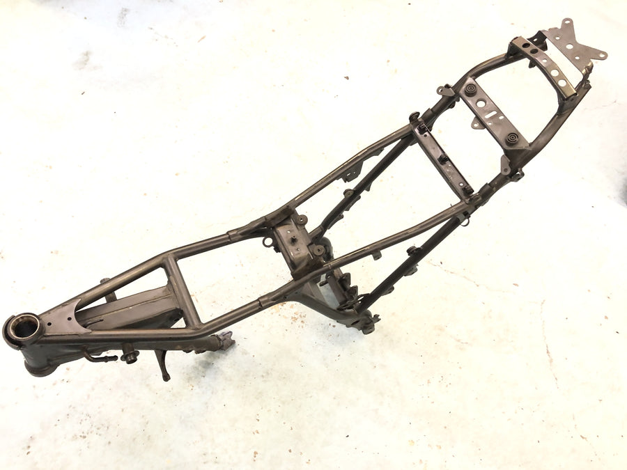 Yamaha XT 660 DM01 [2004] - Ramme med papirer