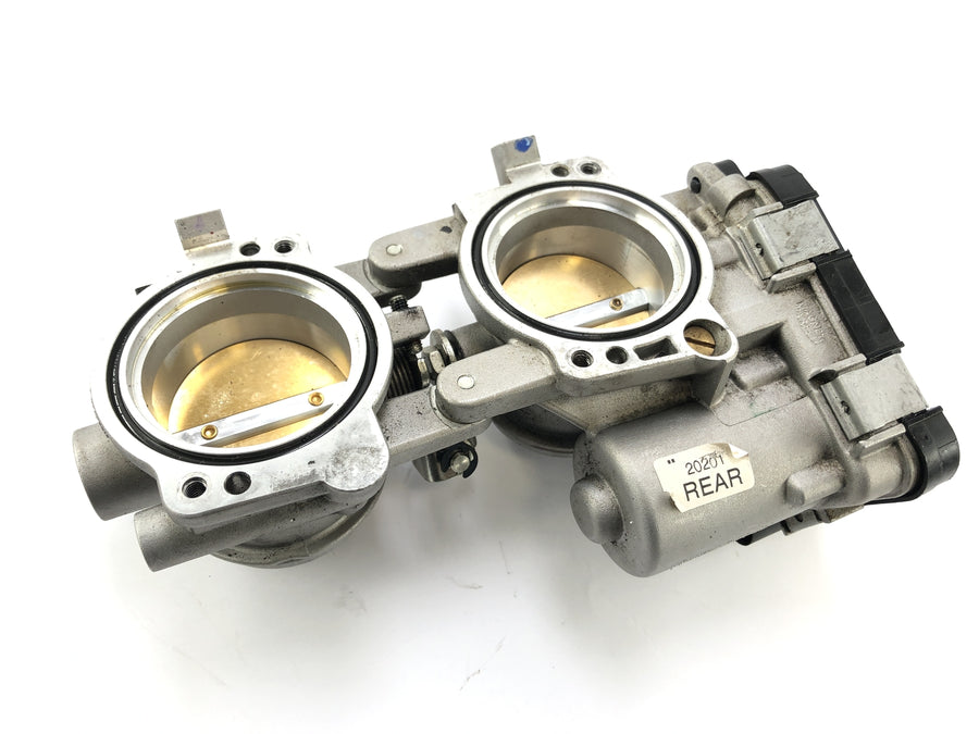 Aprilia RSV4 1000 [2010] - Gassventilsett par