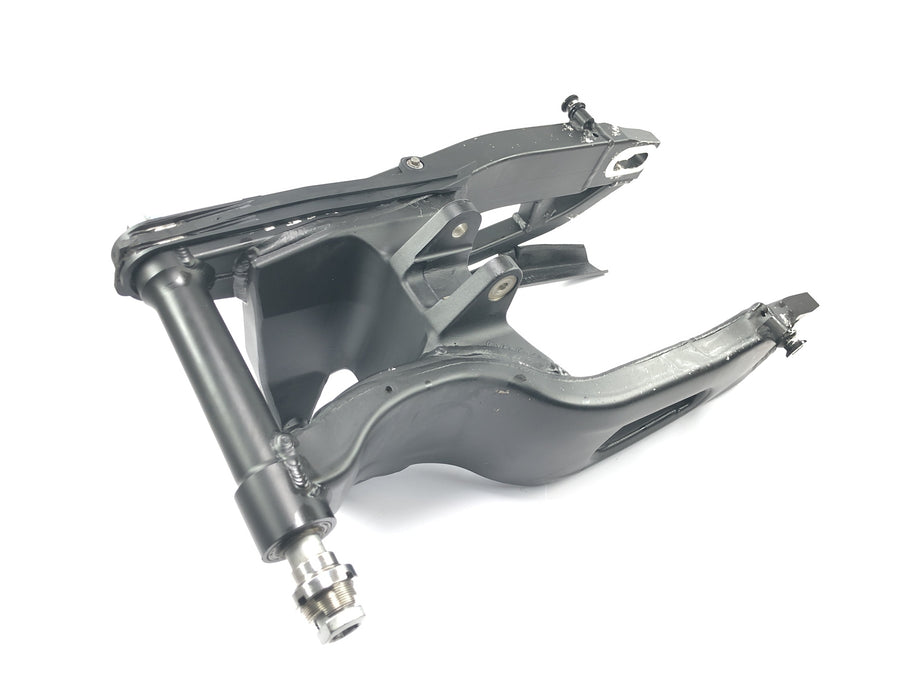 Honda CBR 1000 RR SC57 [2006] - Svingarm bakhjul med svingarmaksel
