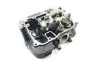 Honda VTX 1800 SC46 [2004] - sylinderhode foran ventilhode-1