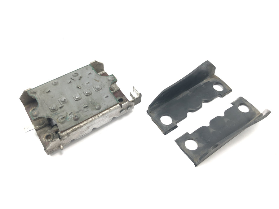 MOTO GUZZI CALIFORNIA 2 1000 VT [1982] - Regulator likeretter dynamo regulator diode plate