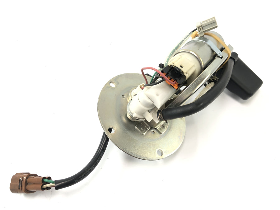 Suzuki VZ 1500 WVCU [2011] - Drivstoffpumpe bensinpumpe drivstoffmatepumpe