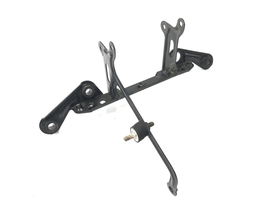 Aprilia RST 1000 Futura [2002] - Festing Frame Bracket Front