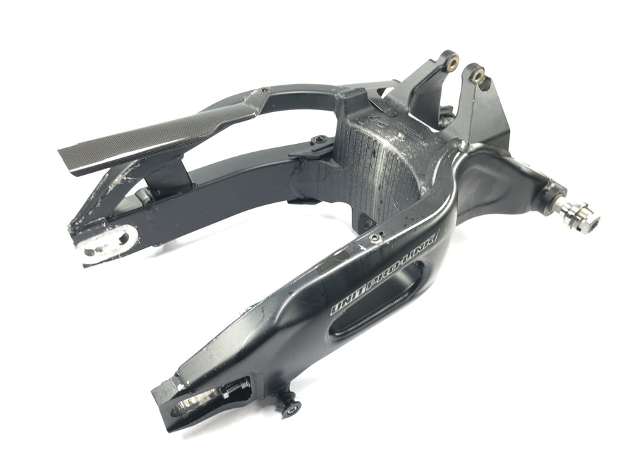 Honda CBR 1000 RR SC57 [2006] - Svingarm bakhjul med svingarmaksel