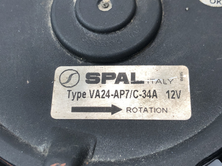 Triumph Daytona 900 T300 [1996] - Radiatorvifte
