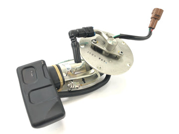 Suzuki VZ 1500 WVCU [2011] - Drivstoffpumpe bensinpumpe drivstoffmatepumpe