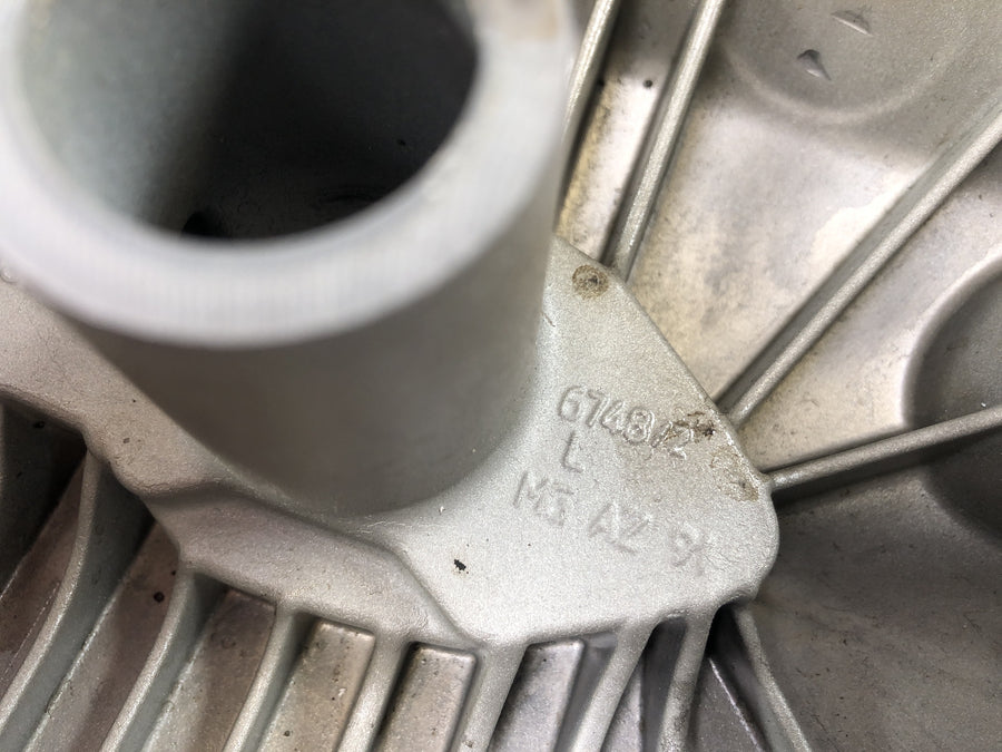 BMW R 1200 ST R1ST [2006] - Ventil lokk sylinderhodedeksel magnesium venstre