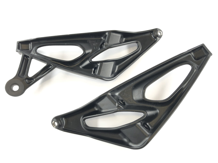 BMW K 1300 S K12S [2010] - Fotstøttebraketter Pediatriske murstein murstein bak venstre høyre sett