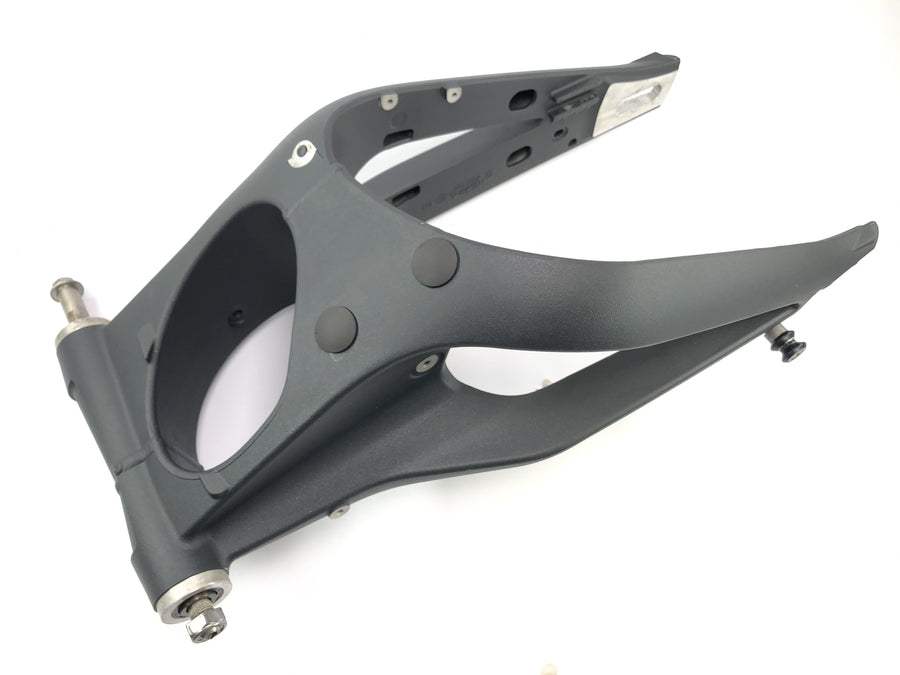 Triumph Street Triple R 675 D67LD [2010] - Swinge Back Wheel Swing