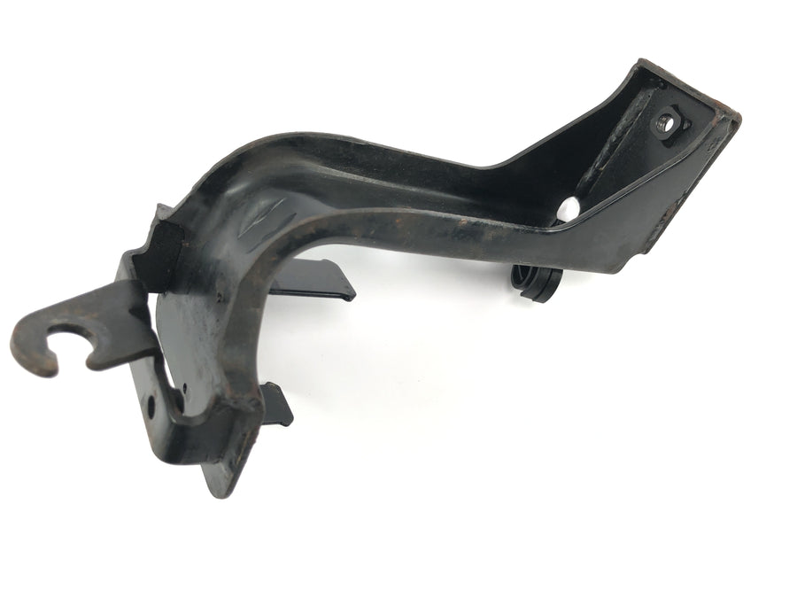 Yamaha XV 1600 Wild Star VP08 [2002] - Drivstoffpumpebrakett drivstoffpumpeholder