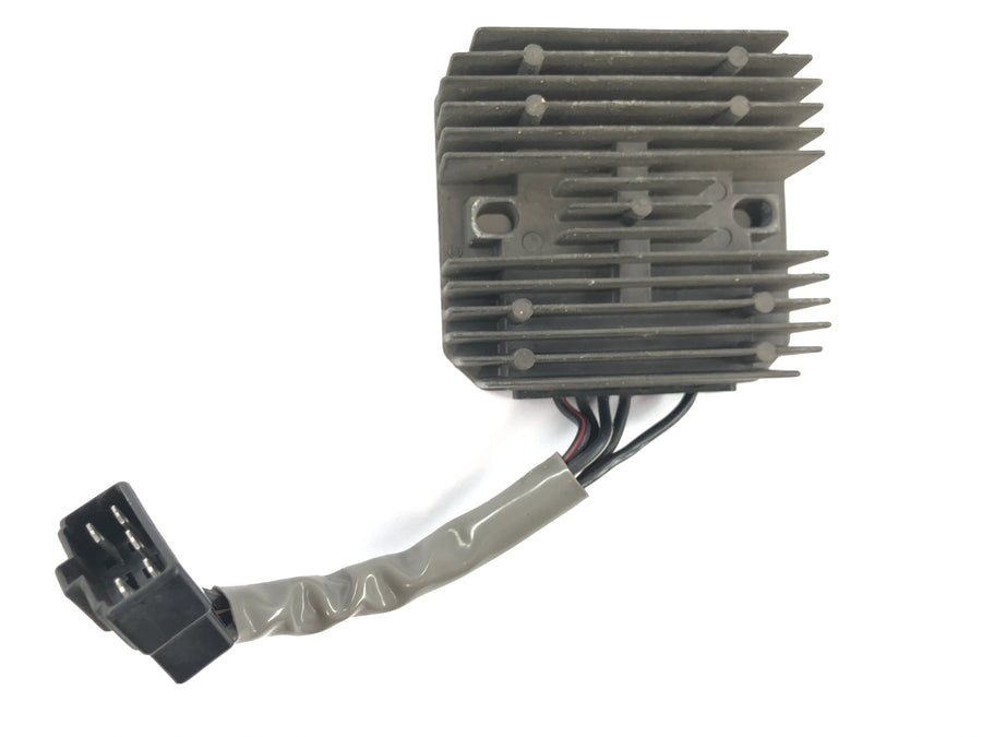 Suzuki Intruder VL 1500 AL [2000] - Spenningsregulator likeretter regulator lader