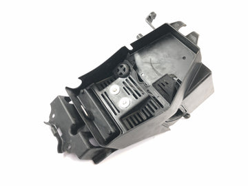 Kawasaki W 650 EJ650A [1999] - Bakre understruktur indre panel batteriboks batterirom