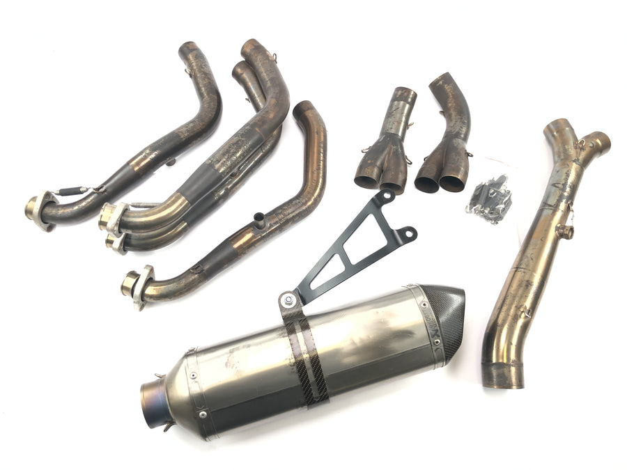 Suzuki GSX R 1000 WVB6 K6 [2006] - eksosanlegg Akrapovic komplett system baklyddemper