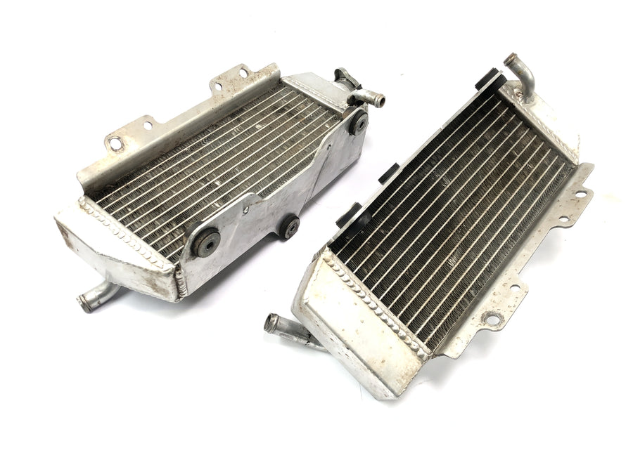 Yamaha YZ 426 F [2000] - Radiator vannkjøler venstre og høyre