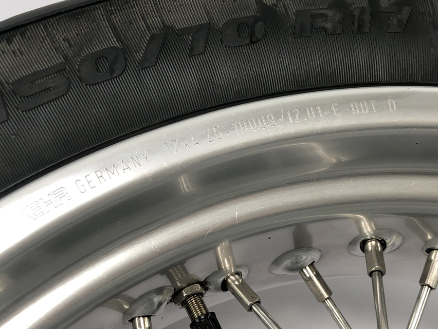 Triumph Tiger 955i 709EN [2003] - Felghjul på bakhjul 4,25 x 17"
