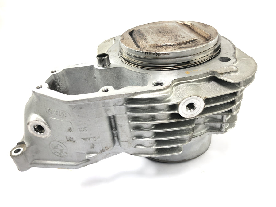 BMW R 1200 R R1ST [2008] - sylinder med stempel til venstre
