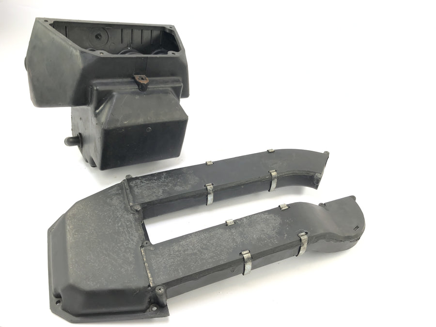 Kawasaki GPZ 1000 RX [1987] - Airbox Air Filter Box