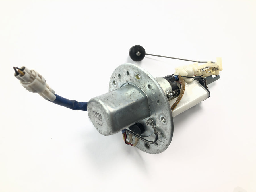 Suzuki GSX R 1000 WVB6 K6 [2006] - Drivstoffpumpe bensinpumpe tankpumpe med sender