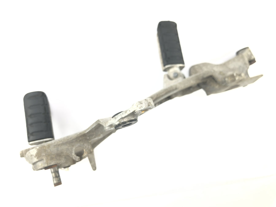Honda ST 1100 SC26 Pan European [1990] - Fotstøttesystem høyre fotstøtteholder