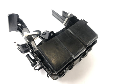 Honda XBR 500 PC15 [1989] - Batteriboksbrakettrammeholder Batteriabsorpsjon