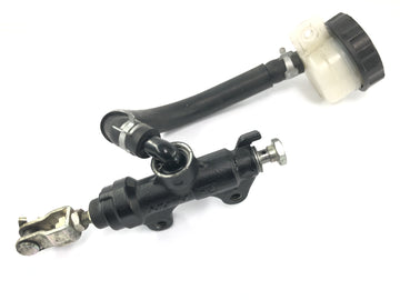 TRIUMPH DAYTONA 955I T595 [1998] - Bremsepumpe bak