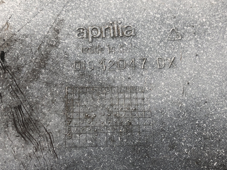 Aprilia RS 125 Extrema [1994] - Sidepanel høyre bunnpanel