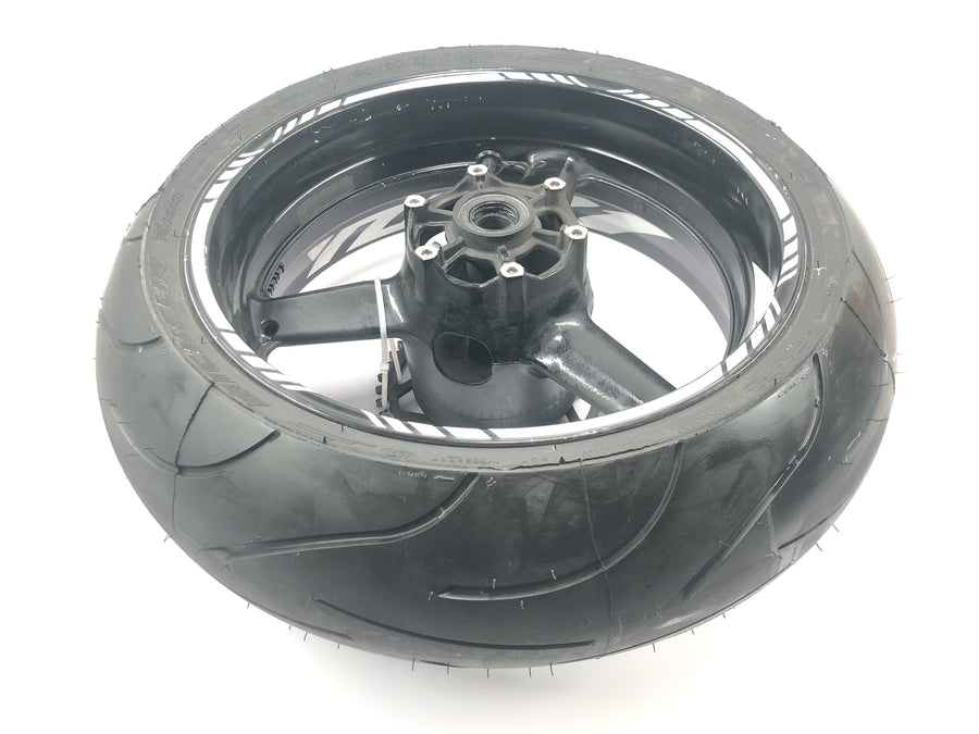 Yamaha YZF R1 RN04 [2001] - bakhjulsfelg hjulfelg komplett med kjedehjul 17 tommer 17x6,00"