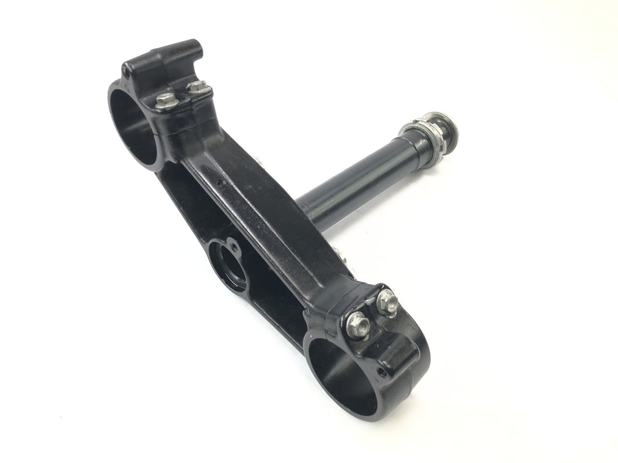 Aprilia RST 1000 Futura [2002] - Fork Bridge nedenfor