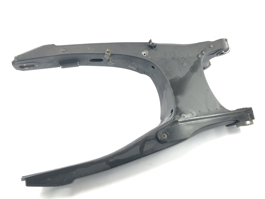 Yamaha MT 03 RM02 [2007] - Svingarm bakhjul svingarm bakhjulsguide