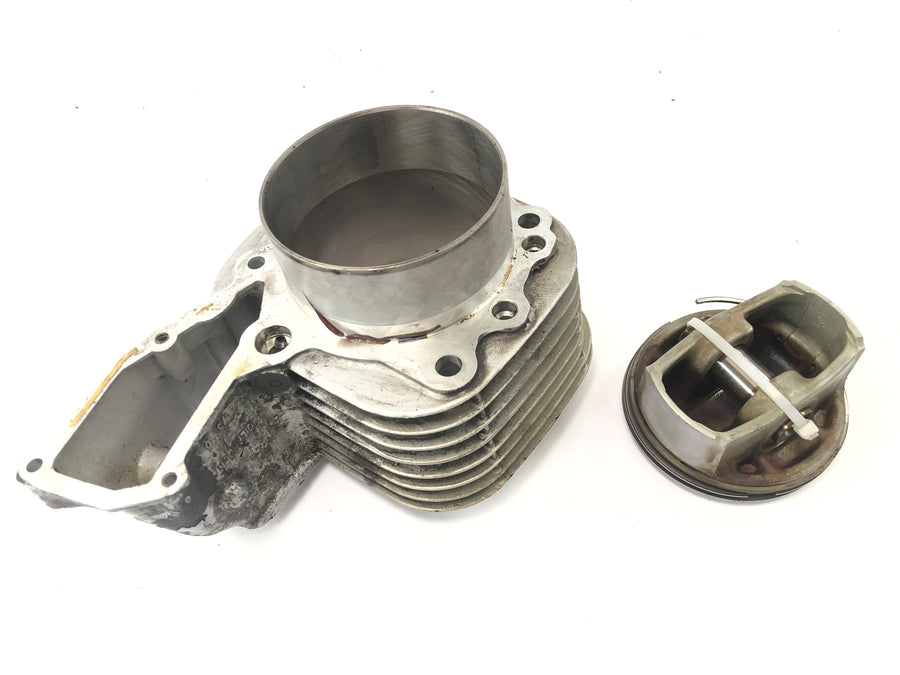 BMW R 1150 GS R21 [2002] - sylinder med stempel til venstre