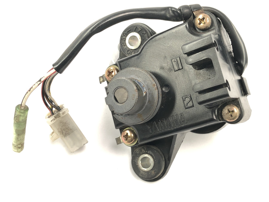 Yamaha DT 125 R DE03 [2000] - Eksoskontroll servomotoraktuator