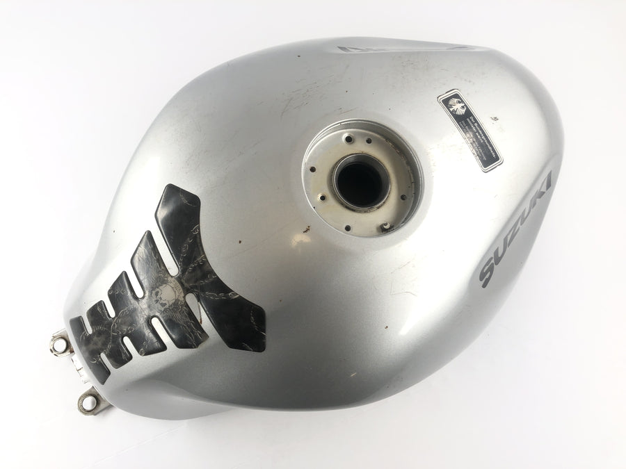 Suzuki GSF 1200 S Bandit WVA9 [2003] - Tank bensin tank med bump